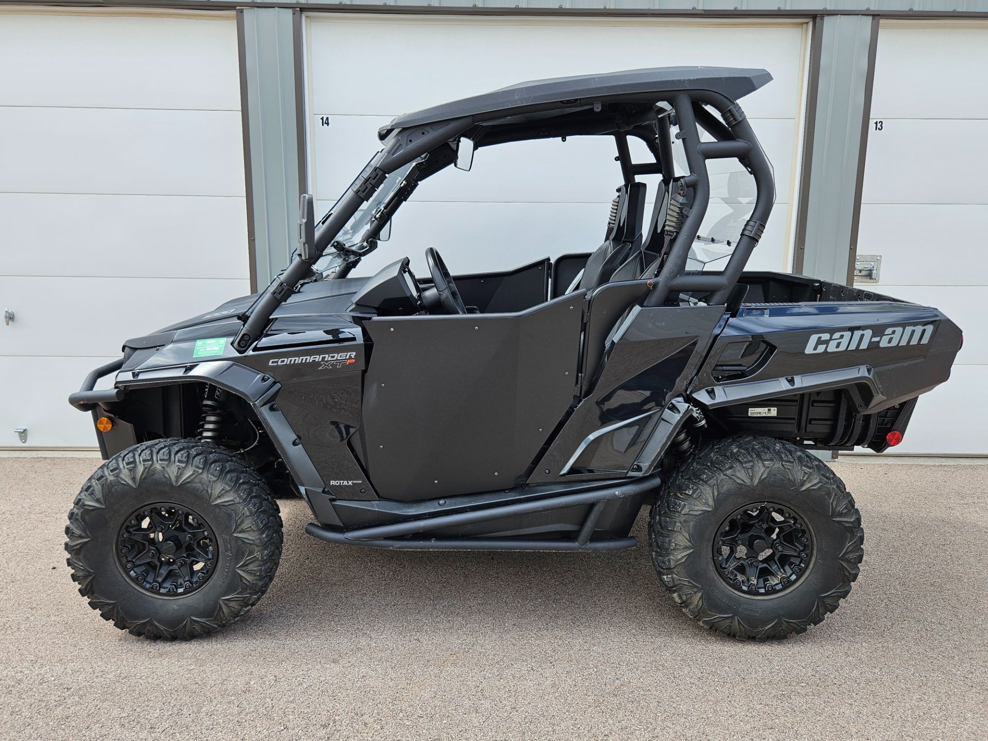 Can-Am Commander XT-P 1000R Image