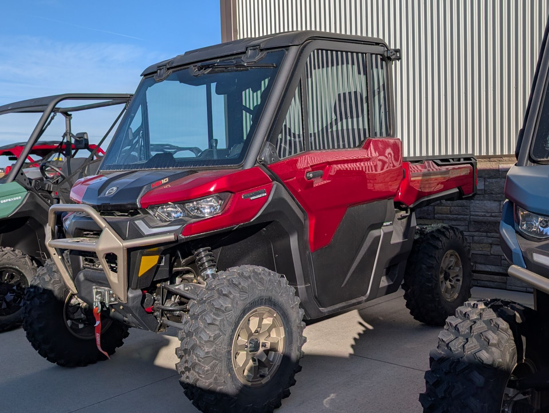 Can-Am Defender Limited Image