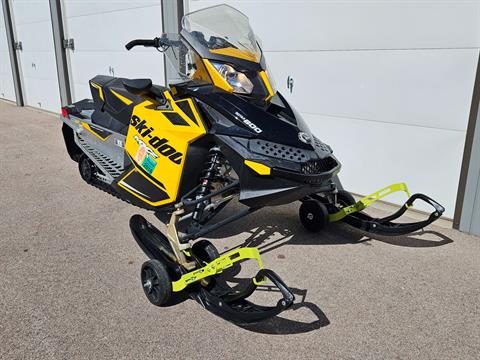 2013スキードゥＭＸ 美車 Used 2013 Ski-Doo MX Z® Sport 600 Carb Yellow / Black