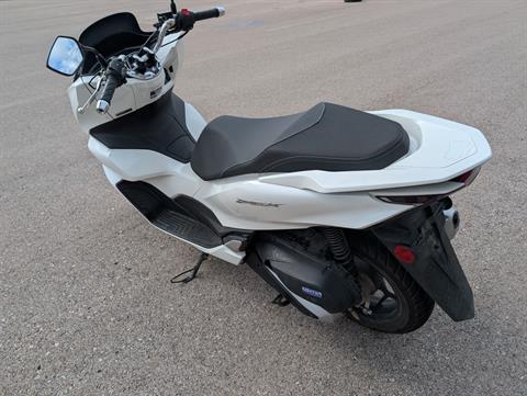 Used 2022 Honda PCX150 ABS Pearl White | Scooters for Sale at