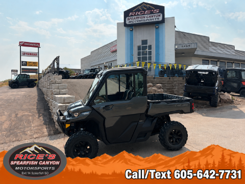 2022 Can-Am Defender Limited CAB HD10