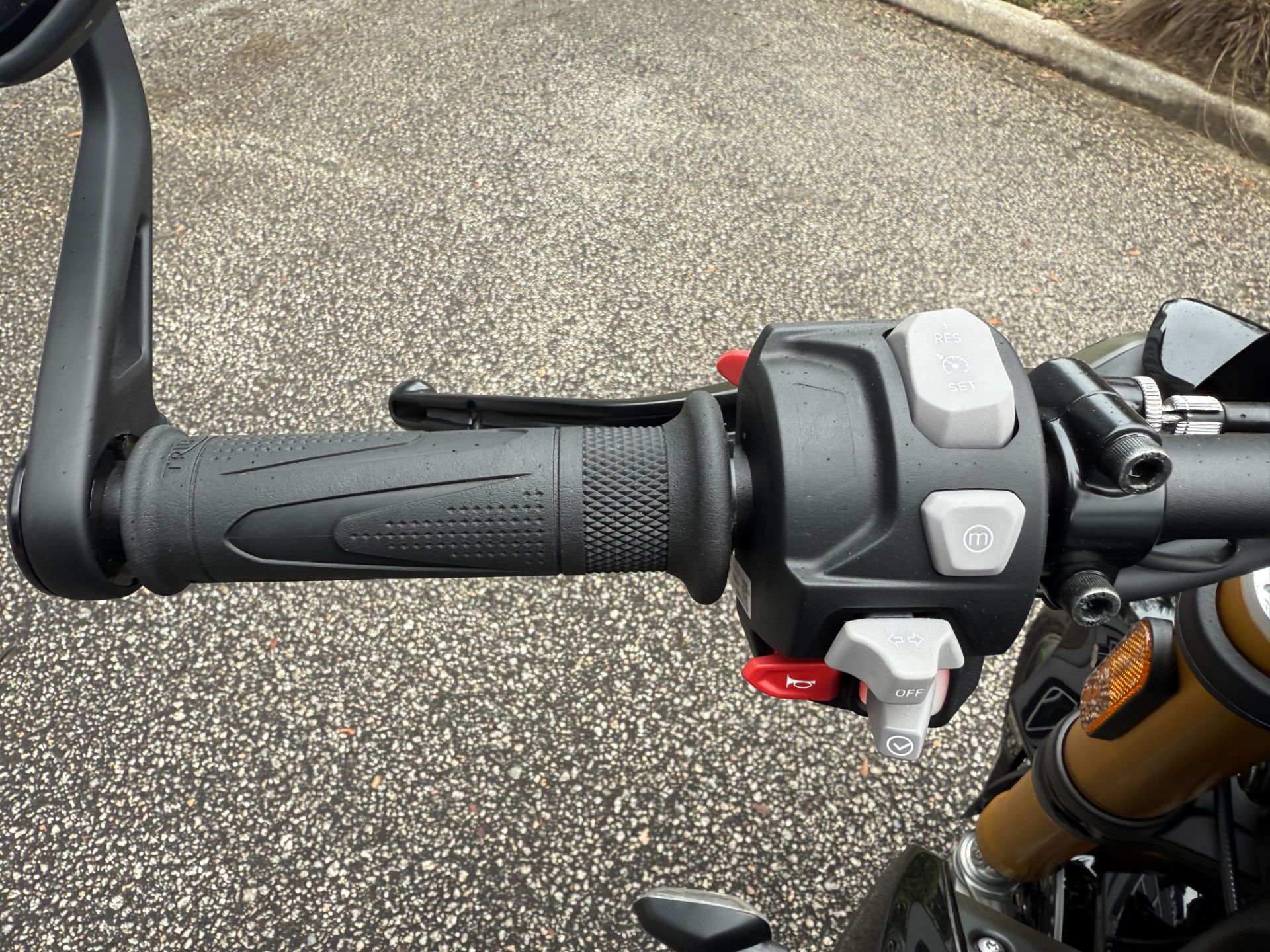 2025 Triumph Speed Triple 1200 RS 12
