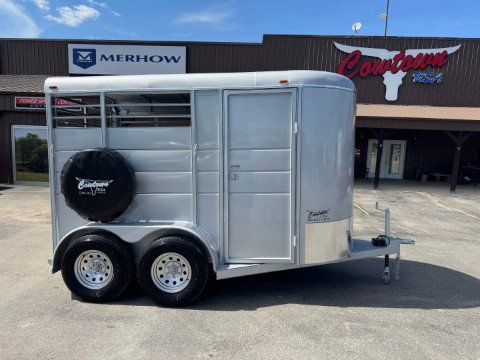 2026 Calico Two-Horse Slant Bumper Pull Trailer — photo 1 of 7