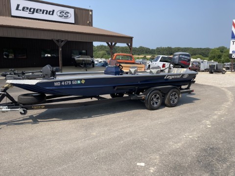 2017 Legend 20x60V with Evinrude 250 HO Jet Drive Engine — photo 1 of 9