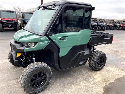 2025 Can-Am Defender DPS CAB in Cuba, Missouri - Photo 3