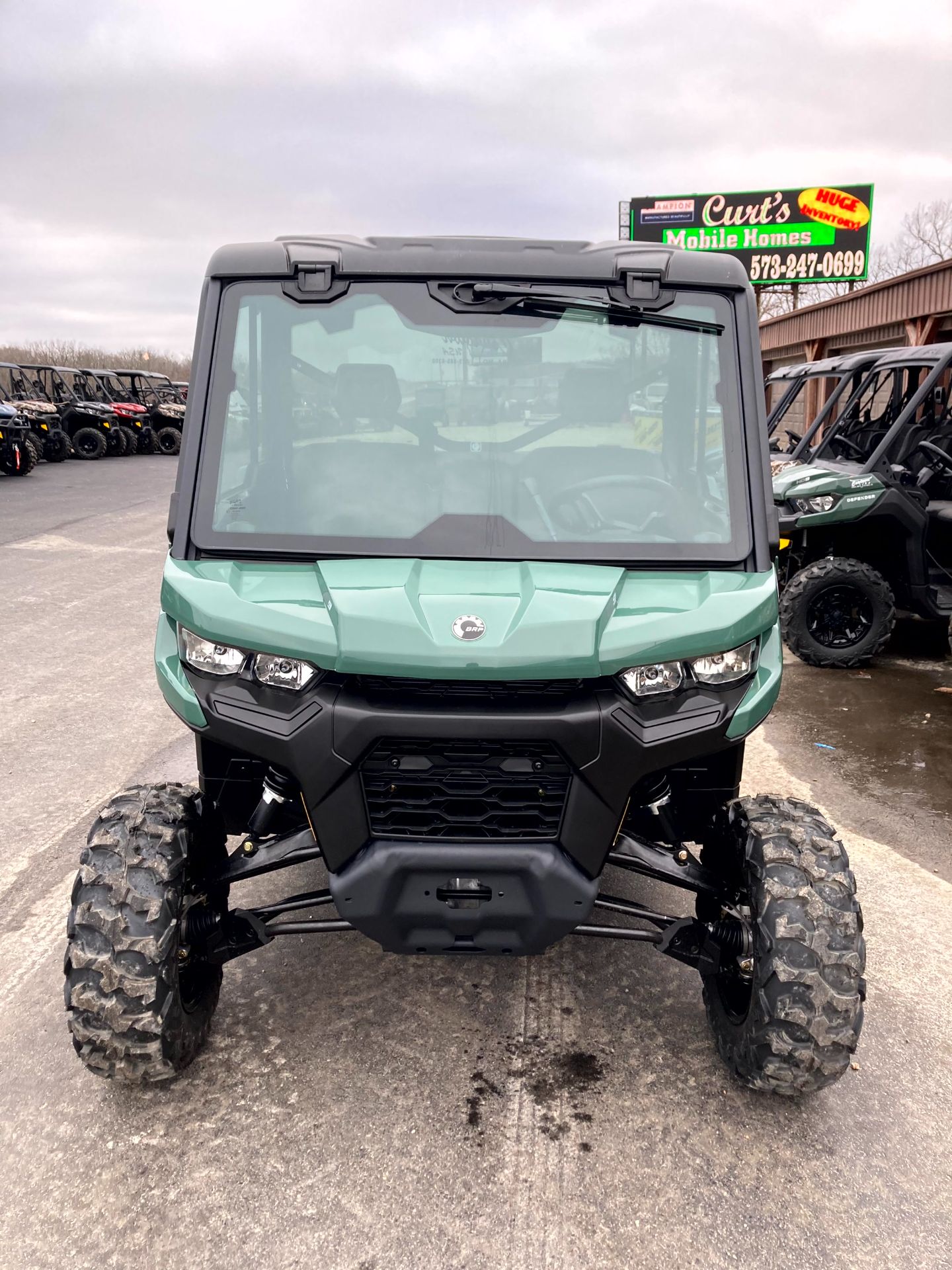 2025 Can-Am Defender DPS CAB in Cuba, Missouri - Photo 2