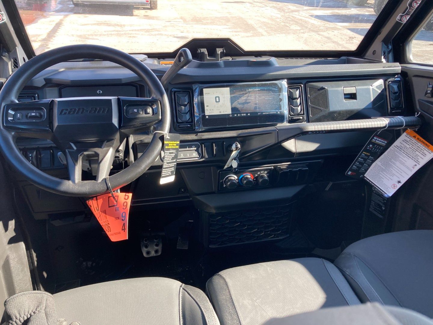 2026 Can-Am™ Defender MAX XT CAB HD11 with 10.25 in. touchscree 4