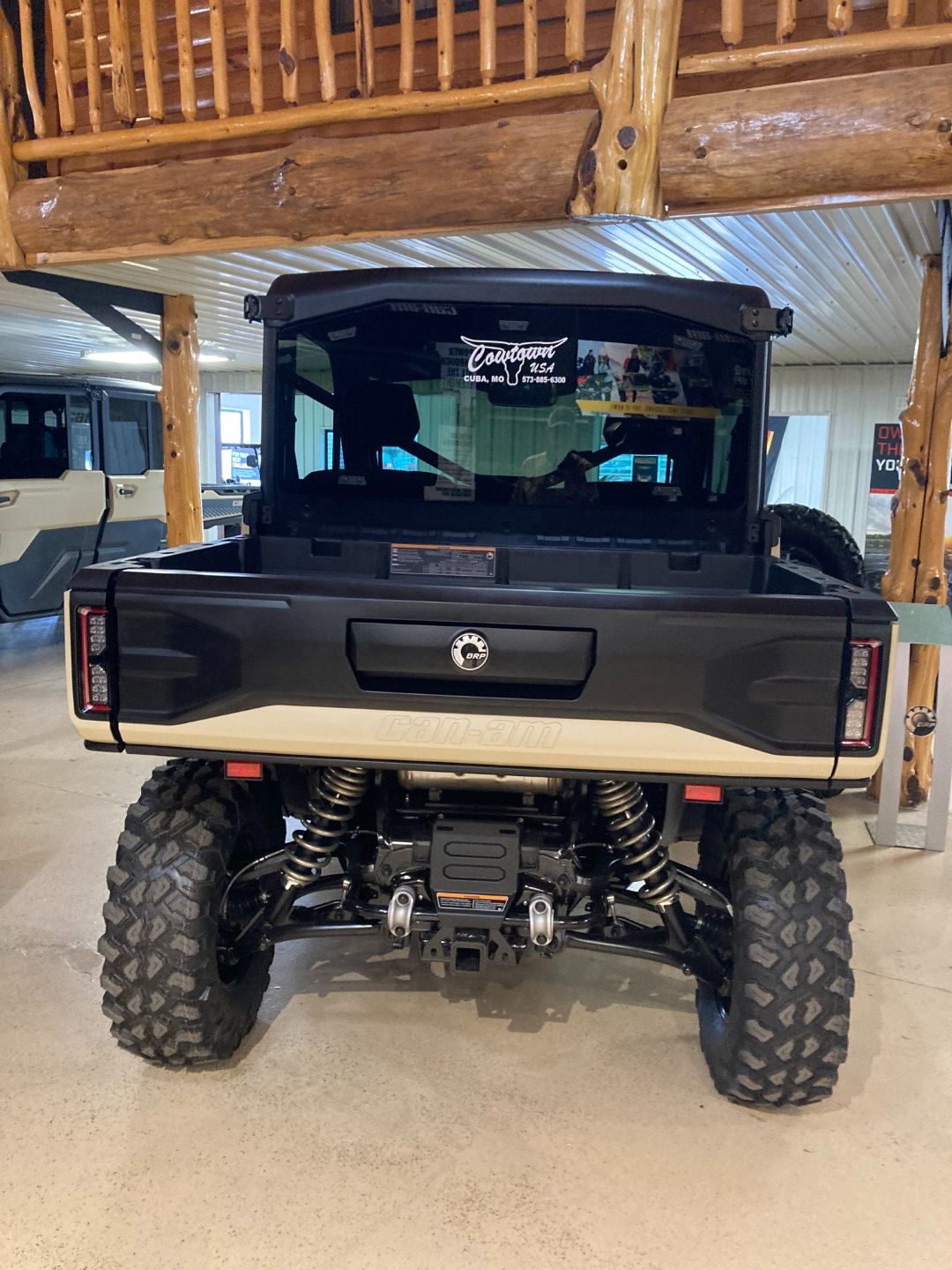 2026 Can-Am™ Defender Limited HD11 3
