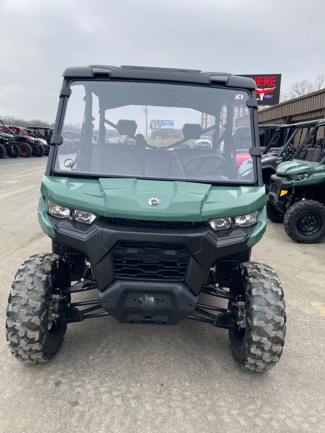 2026 Can-Am™ Defender MAX DPS HD9 5