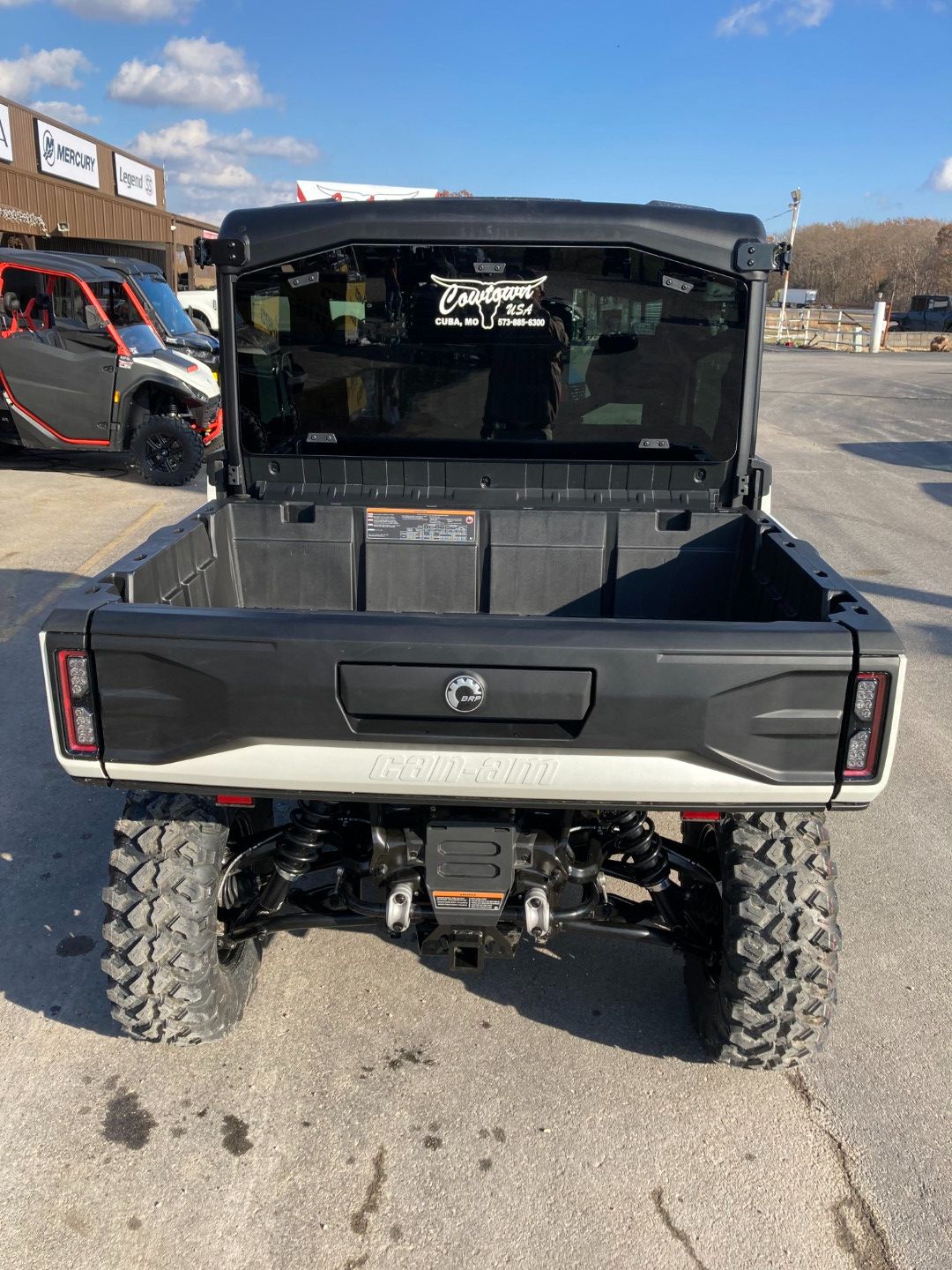 2026 Can-Am™ Defender Limited HD11 2