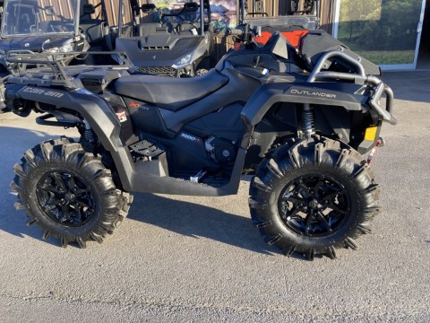 2020 Can-Am Outlander X MR 1000R — photo 1 of 9