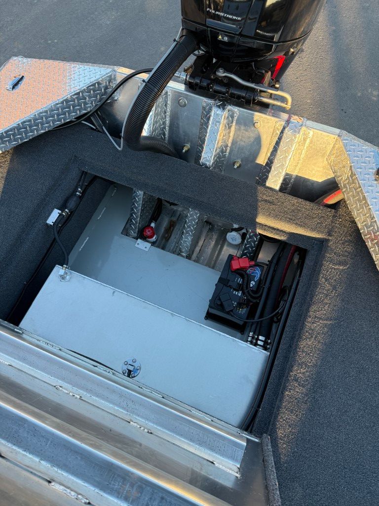 ホウオウ　ＬＥＧＥＮＤ New 2025 Legend SS 17x52 Semi-V Sport Model Outboard Jet