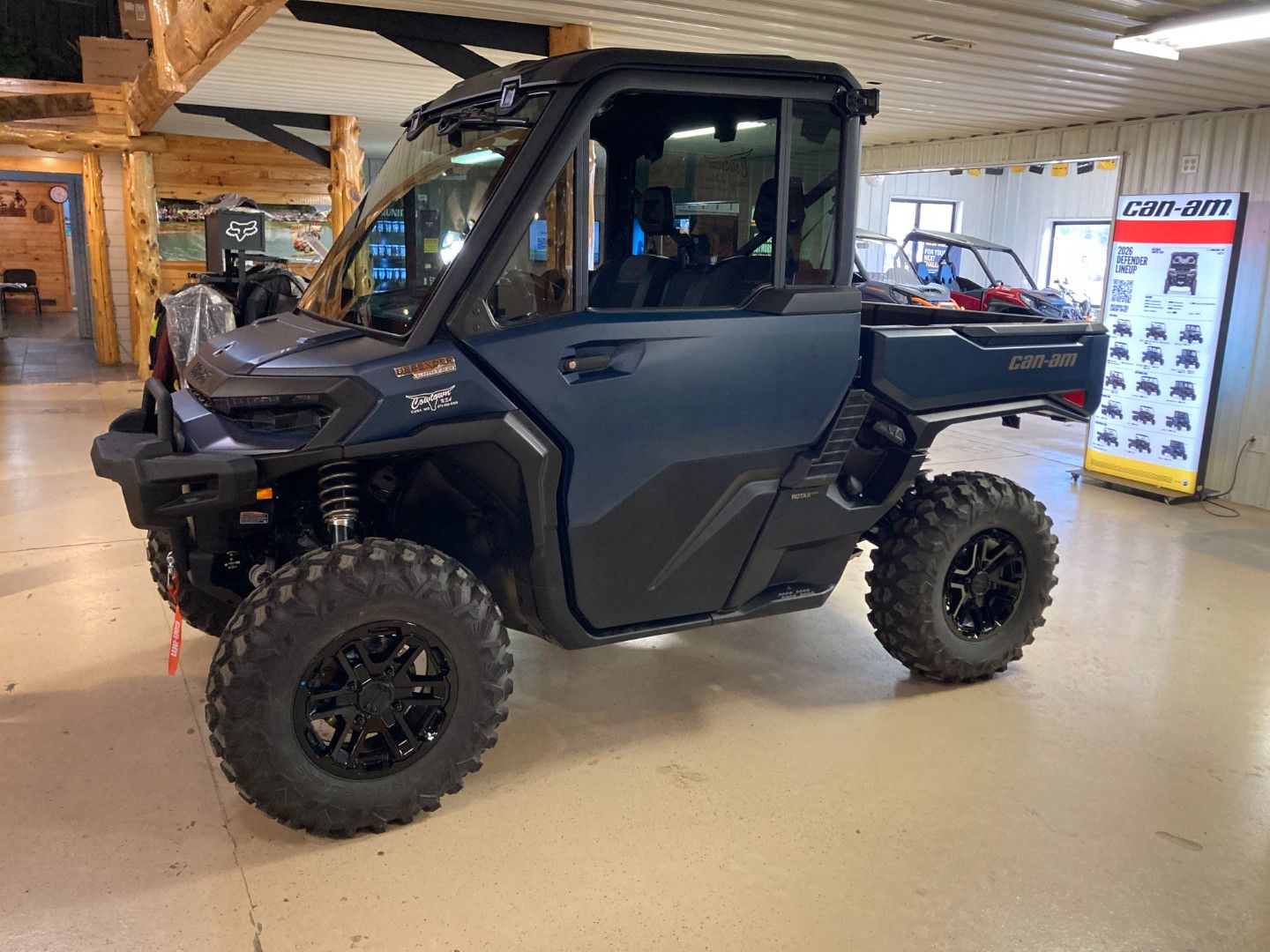 定価以下 HLVTC Urban Defender eVent INCODER | ヤマダウェブコム