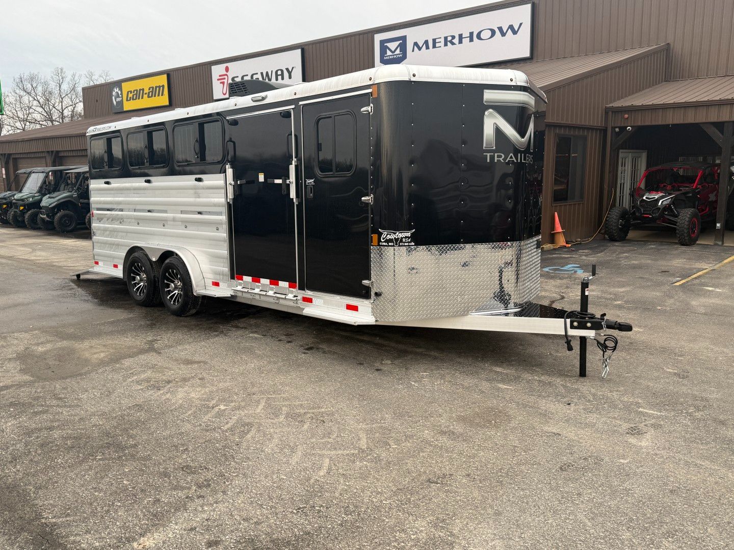 TURNPIKE LIVESTOCK TRAILER MAMMOTH ブリキ New 2026 Bar-M 8 Pen Bumper Pull Pen Trailer with A/C, Cuba MO