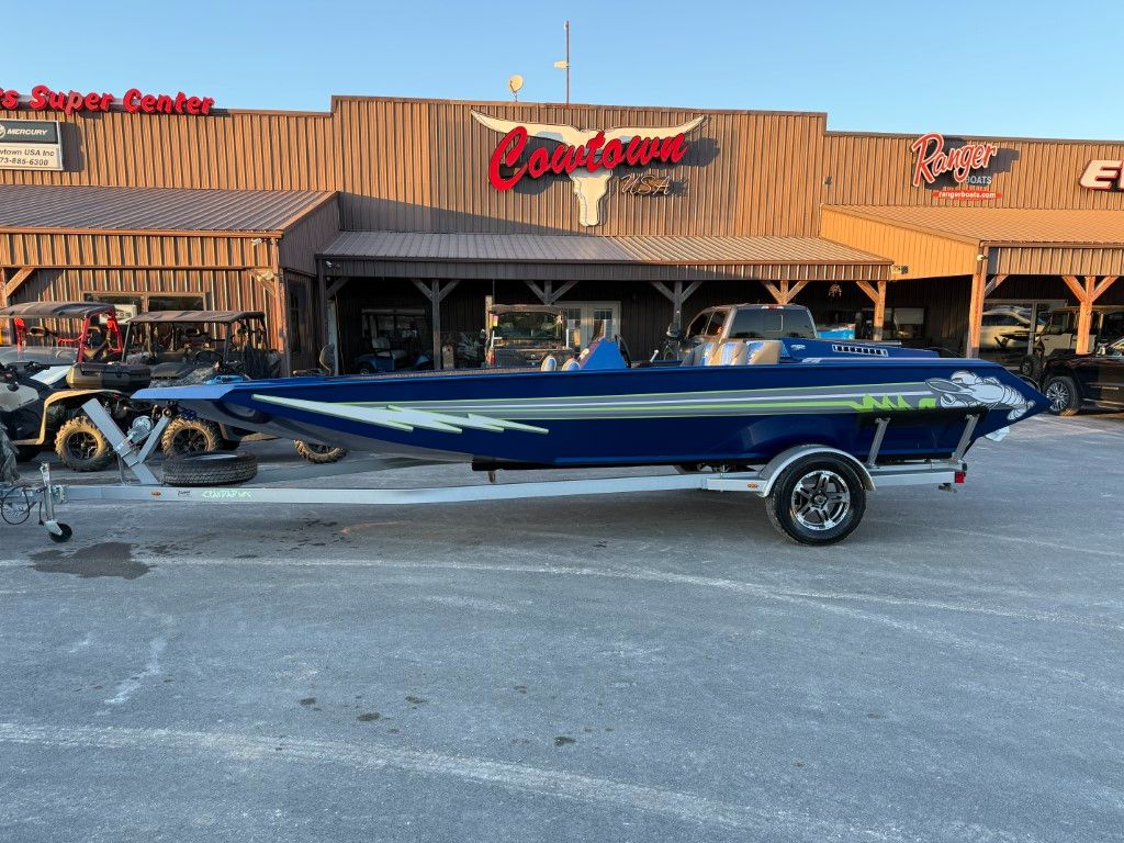 2025 Crawdad Mfg 2166 Fat Boy Inboard Jet Boat with Kodiak 6.2 GM Jet Drive Engine in Cuba, Missouri - Photo 2