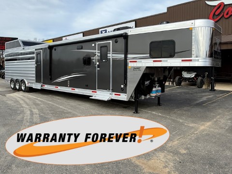 2026 Merhow 8014 Stock Combo Living Quarters Trailer Demo Model — photo 1 of 22