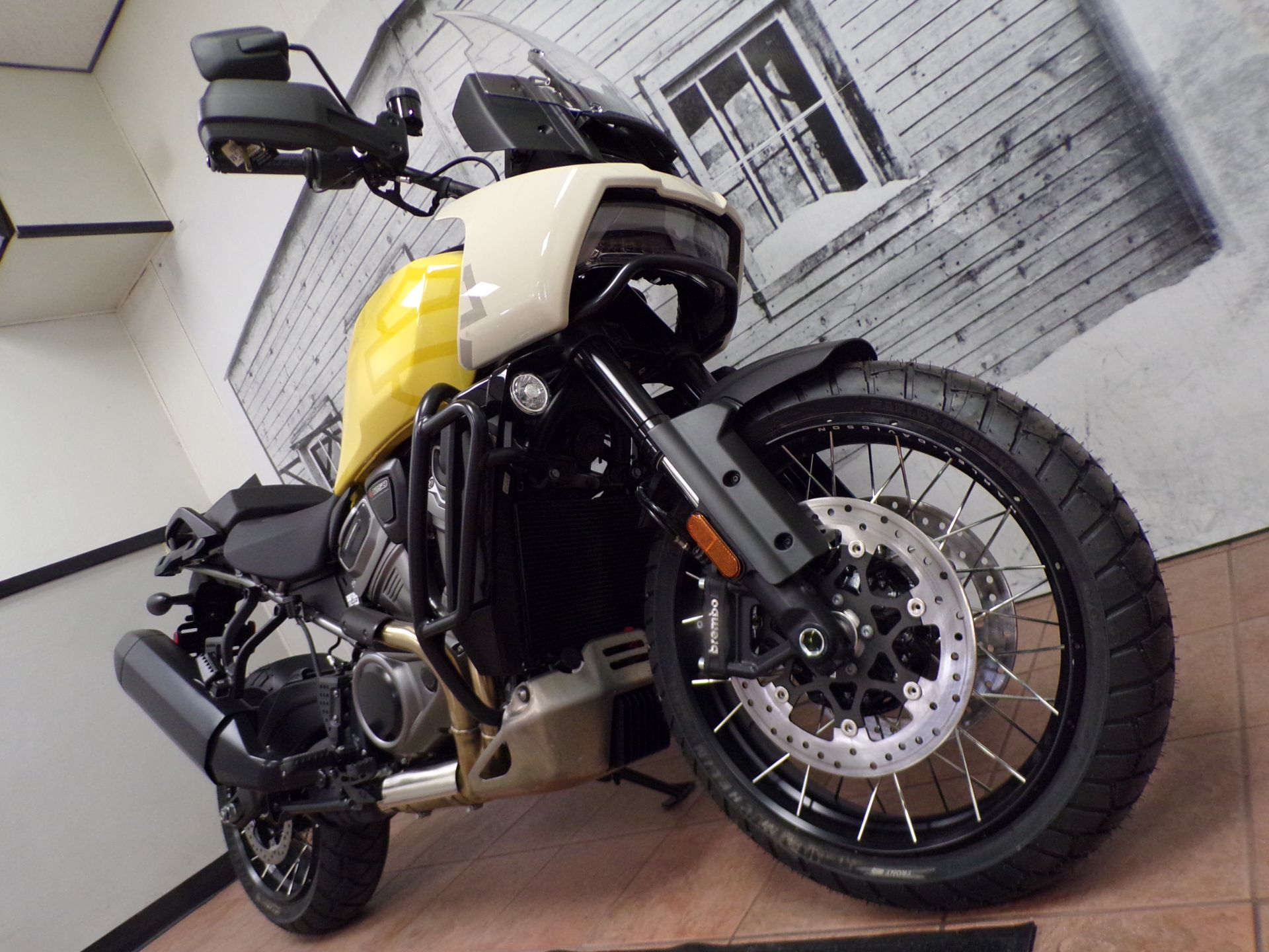 2023 Harley-Davidson Pan America 1250 Special 12
