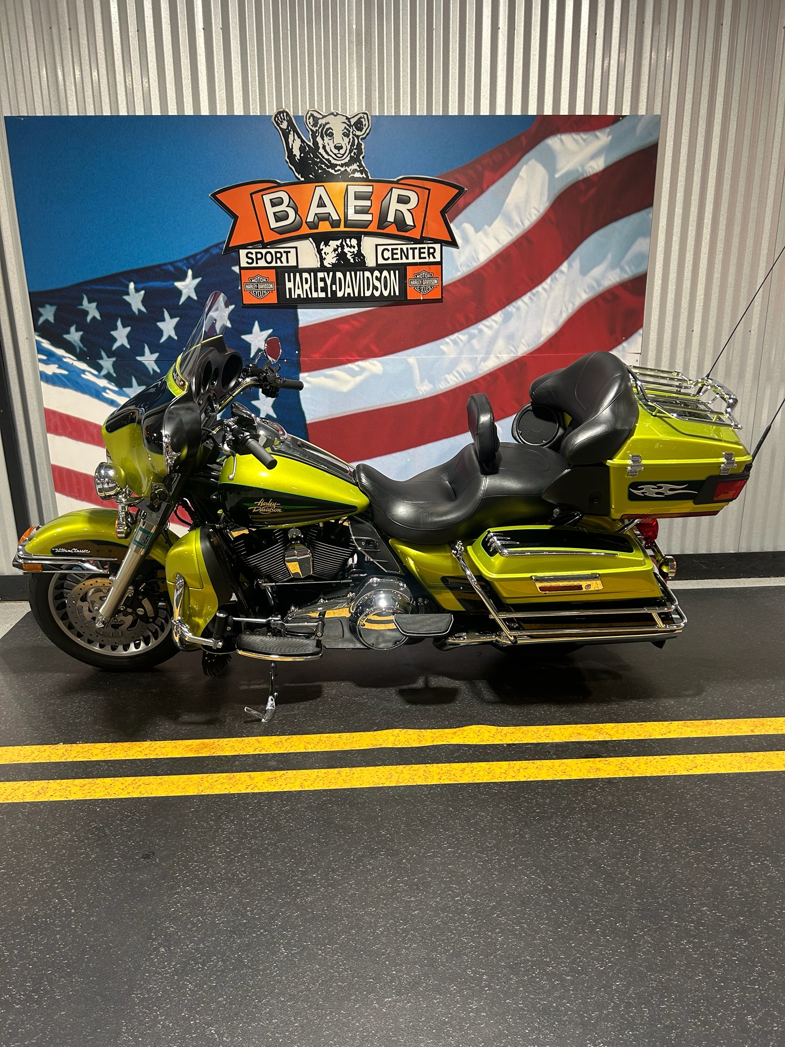 2011 Harley-Davidson Ultra Classic® Electra Glide® 5