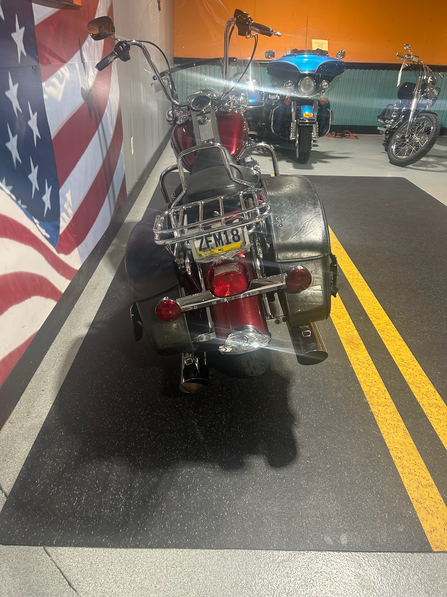 2000 Harley-Davidson FLHRCI Road King® Classic 3