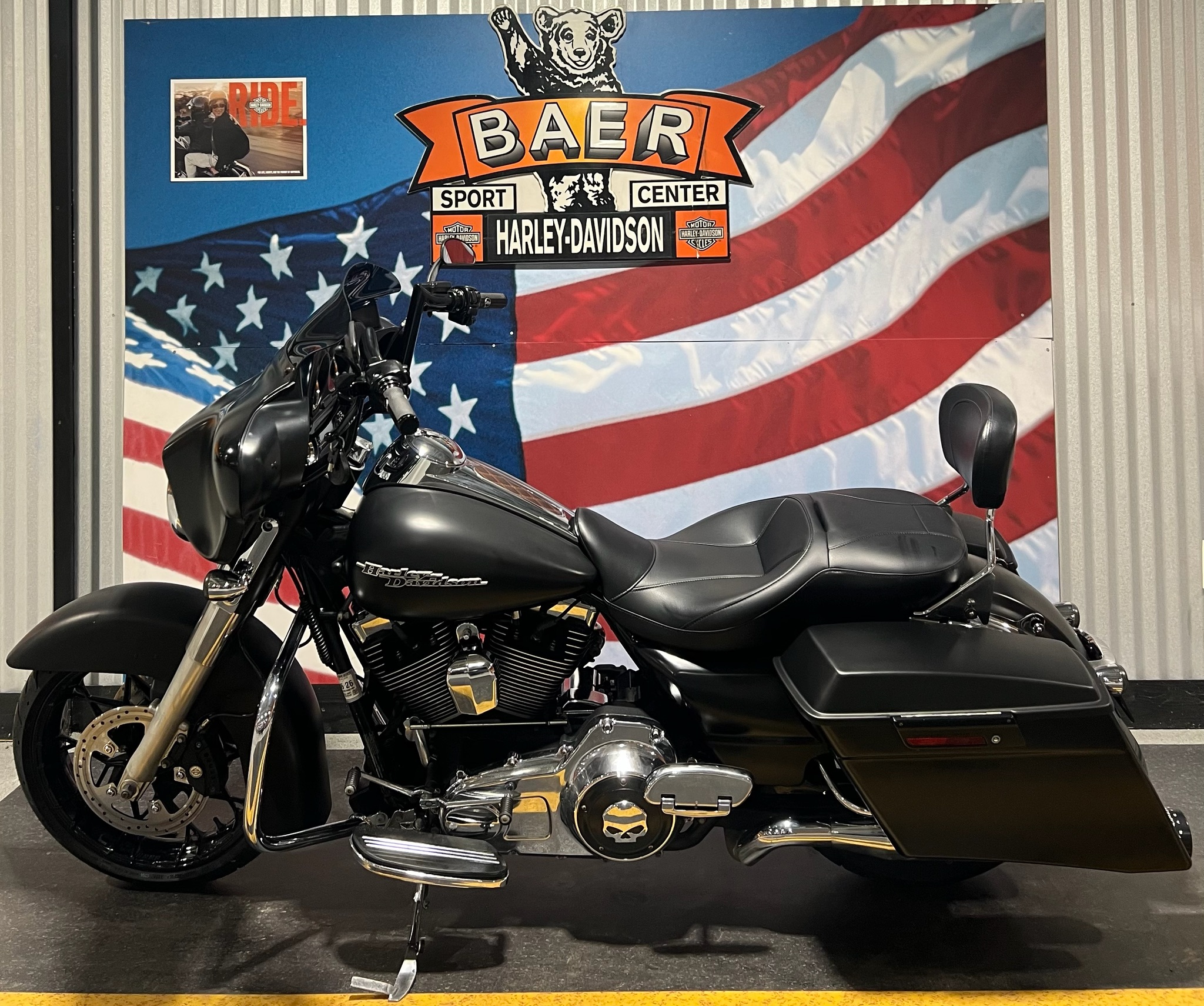 2013 Harley-Davidson Street Glide® 8