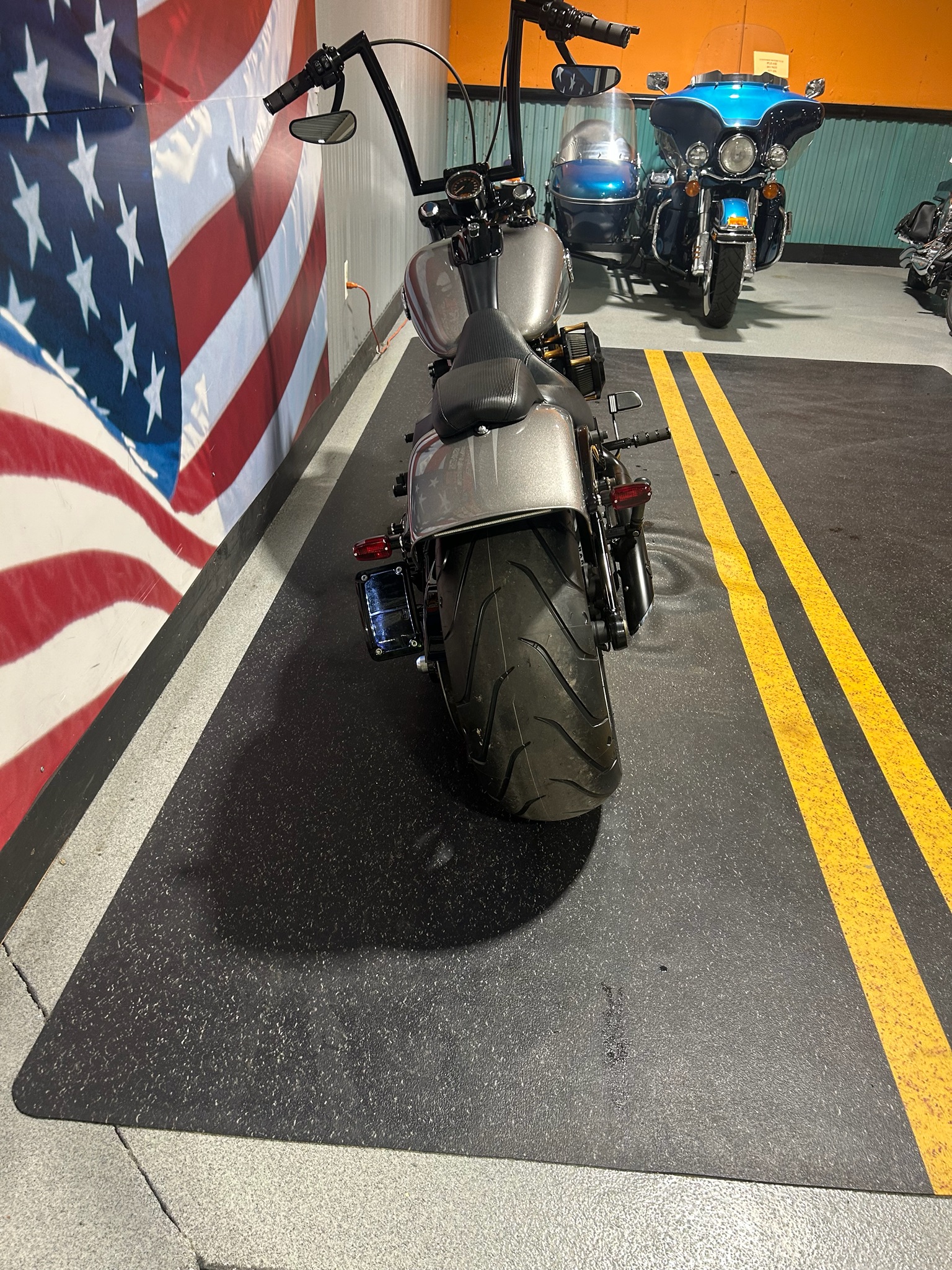 2016 Harley-Davidson Breakout® 3