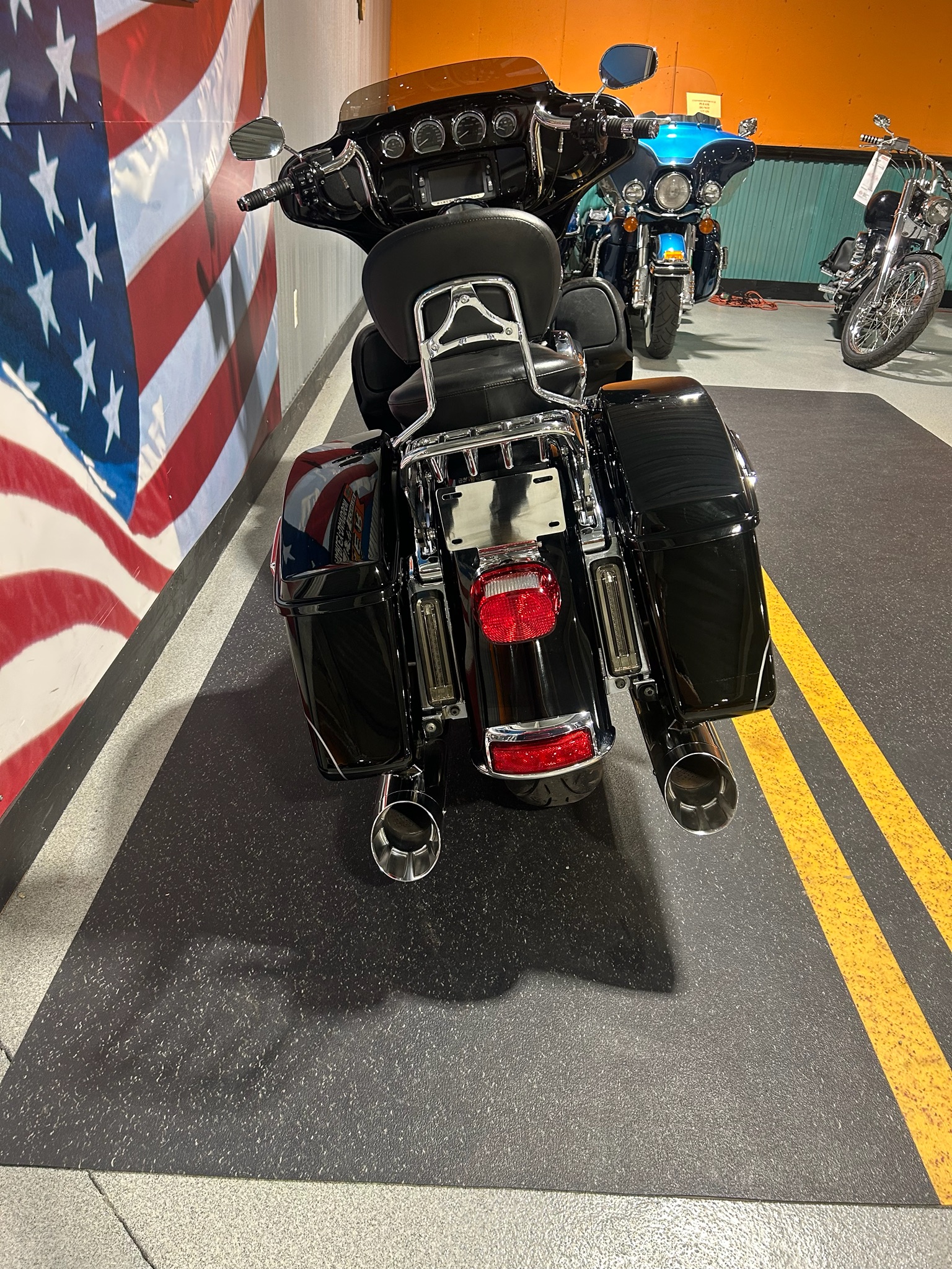 2014 Harley-Davidson Electra Glide® Ultra Classic® 3