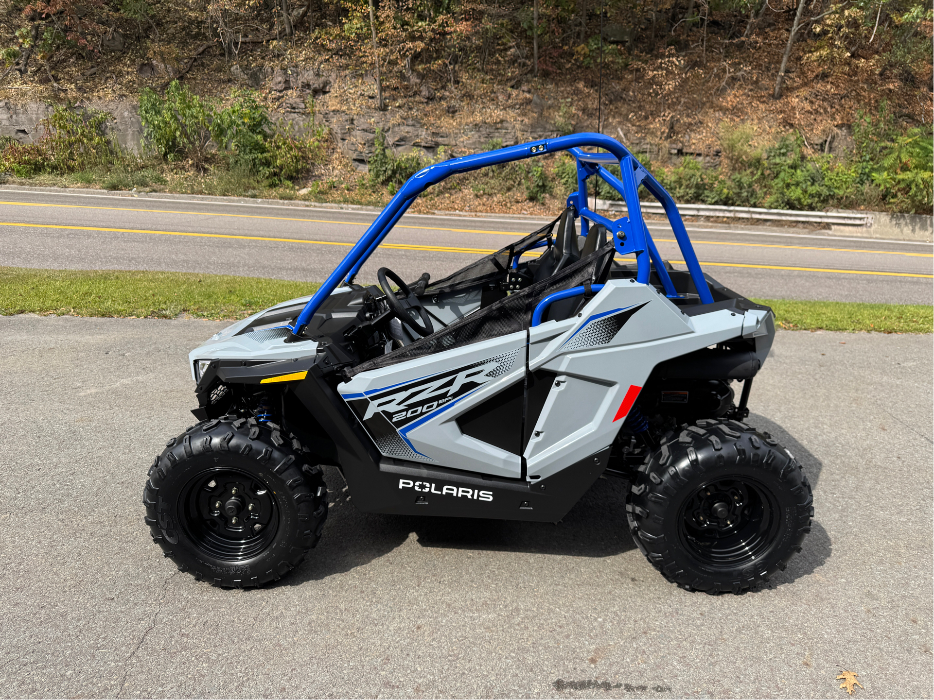 2026 Polaris RZR 200 EFI 2