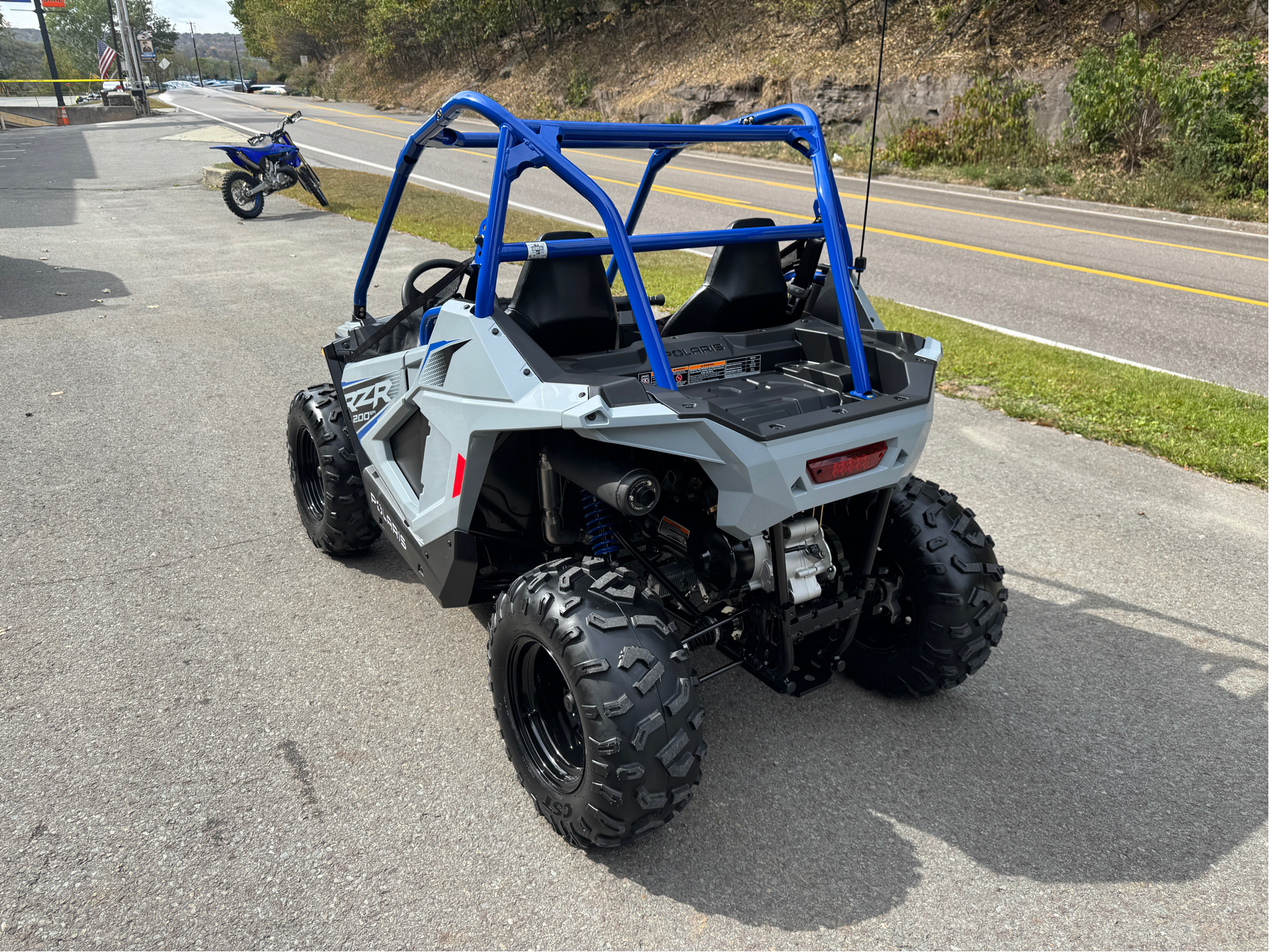 2026 Polaris RZR 200 EFI 3