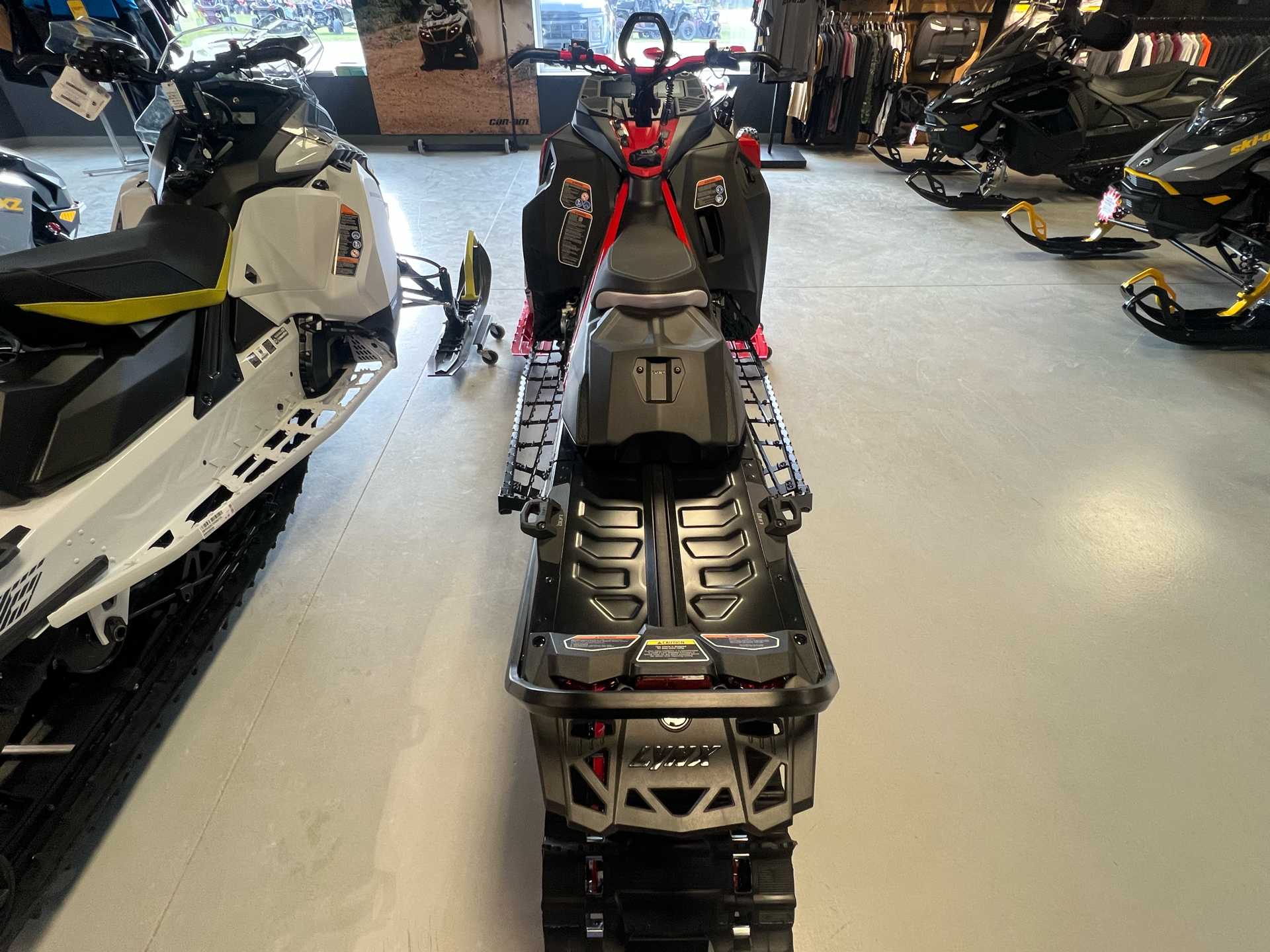 New 2026 LYNX Shredder RE 3700 850 E-TEC Turbo R PowderMax SHOT w