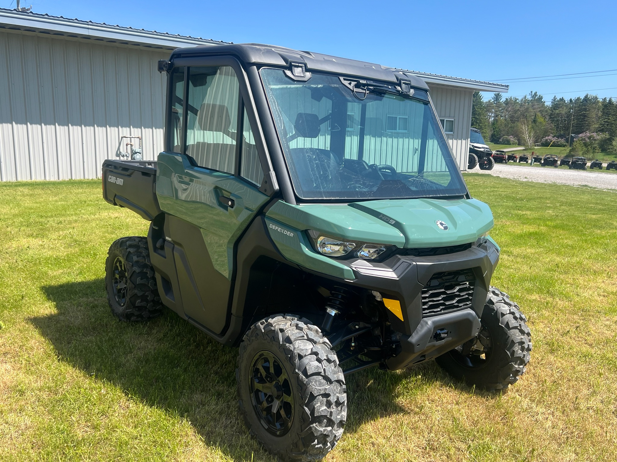 2026 Can-Am™ Defender DPS CAB 3