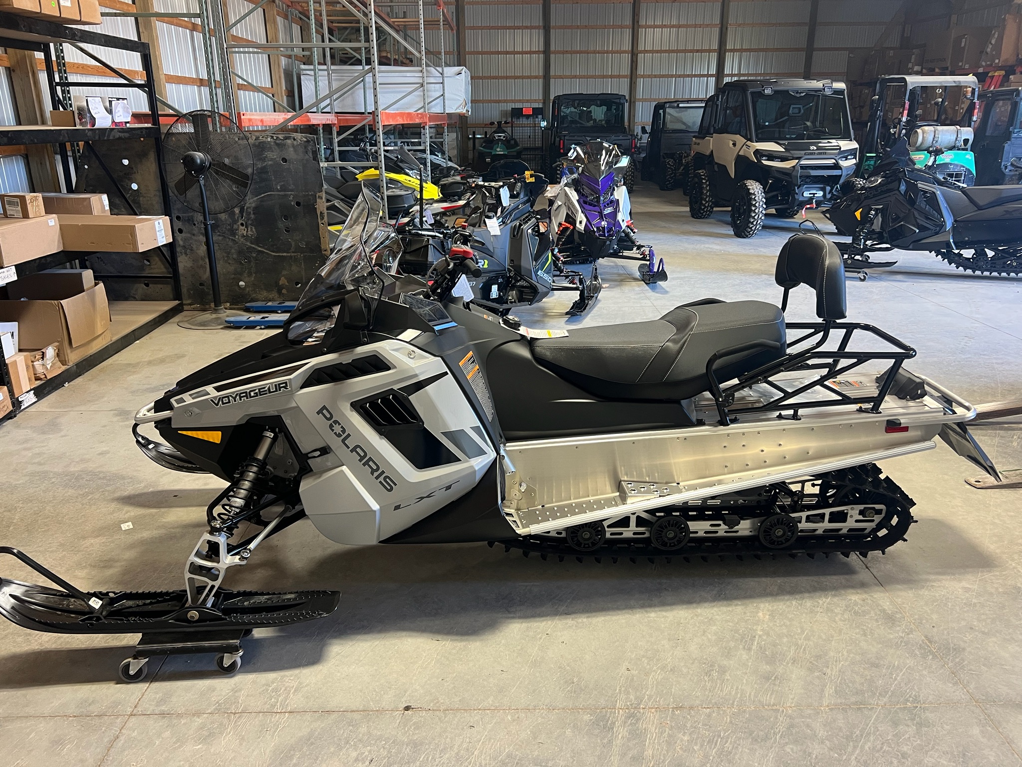 2026 Polaris 550 Voyageur LXT NorthStar Edition 144 ES for sale 1257313