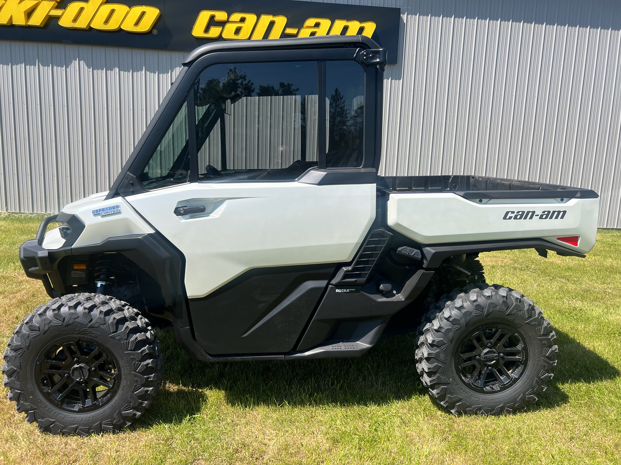 2026 Can-Am Defender Limited HD11 for sale 1163300