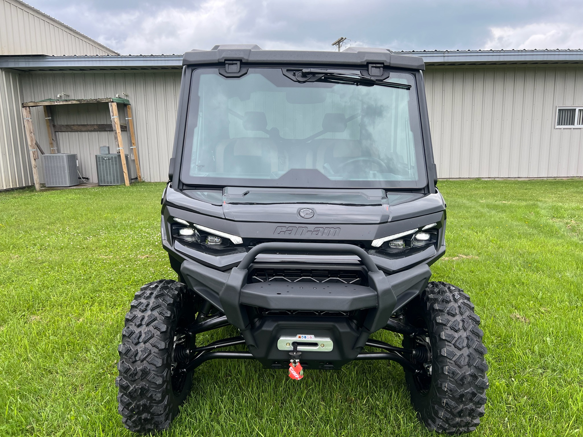 2026 Can-Am™ Defender MAX Lone Star CAB HD11 3