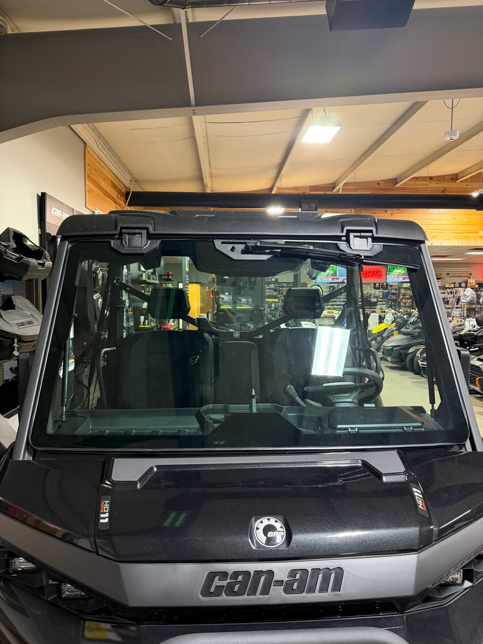 2026 Can-Am™ Defender XT HD11 4