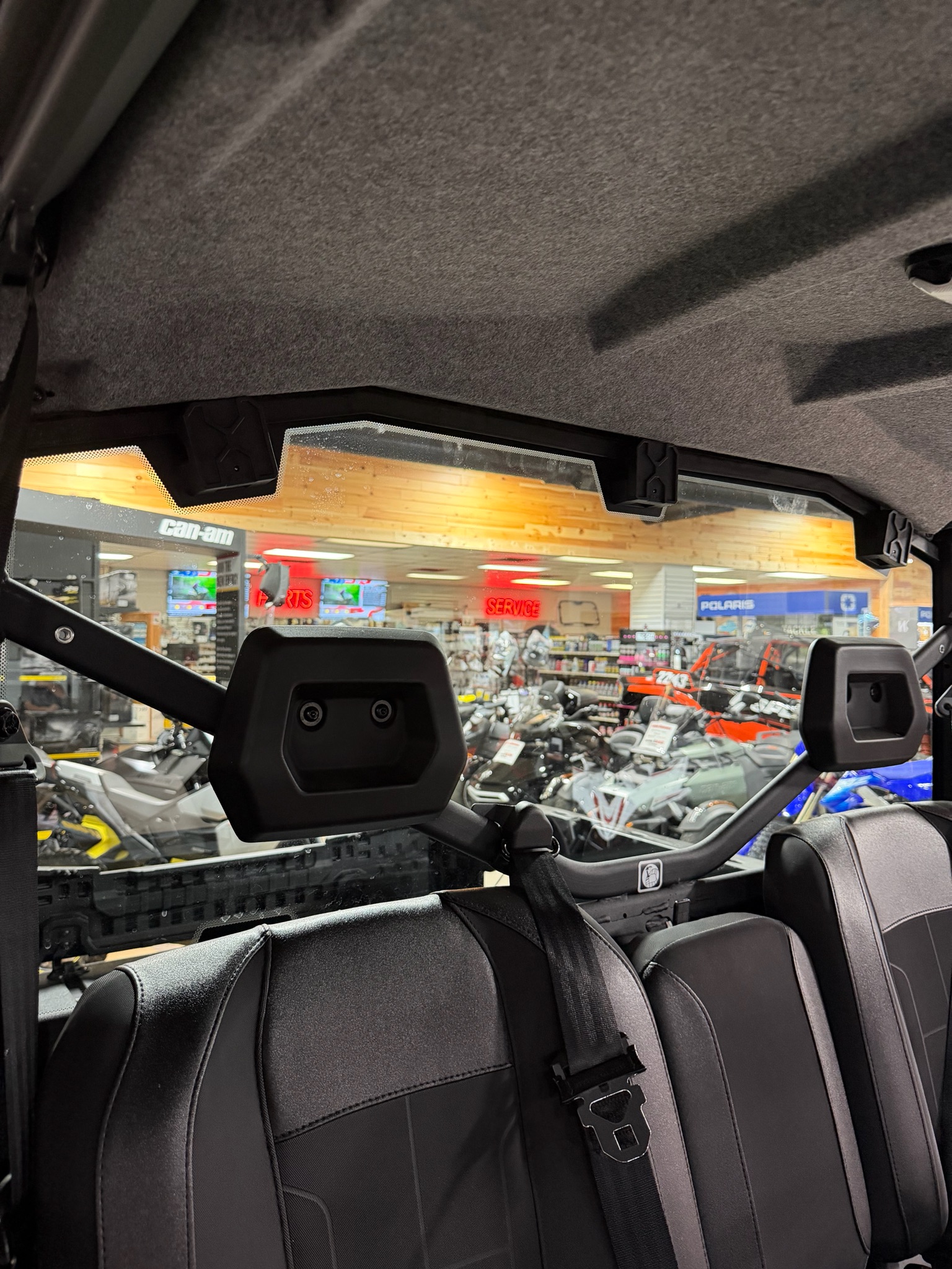 2026 Can-Am™ Defender XT HD11 5