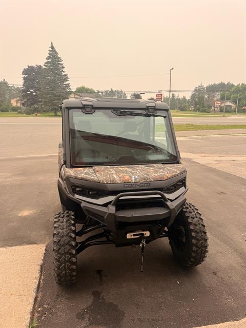 2026 Can-Am Defender Limited HD11