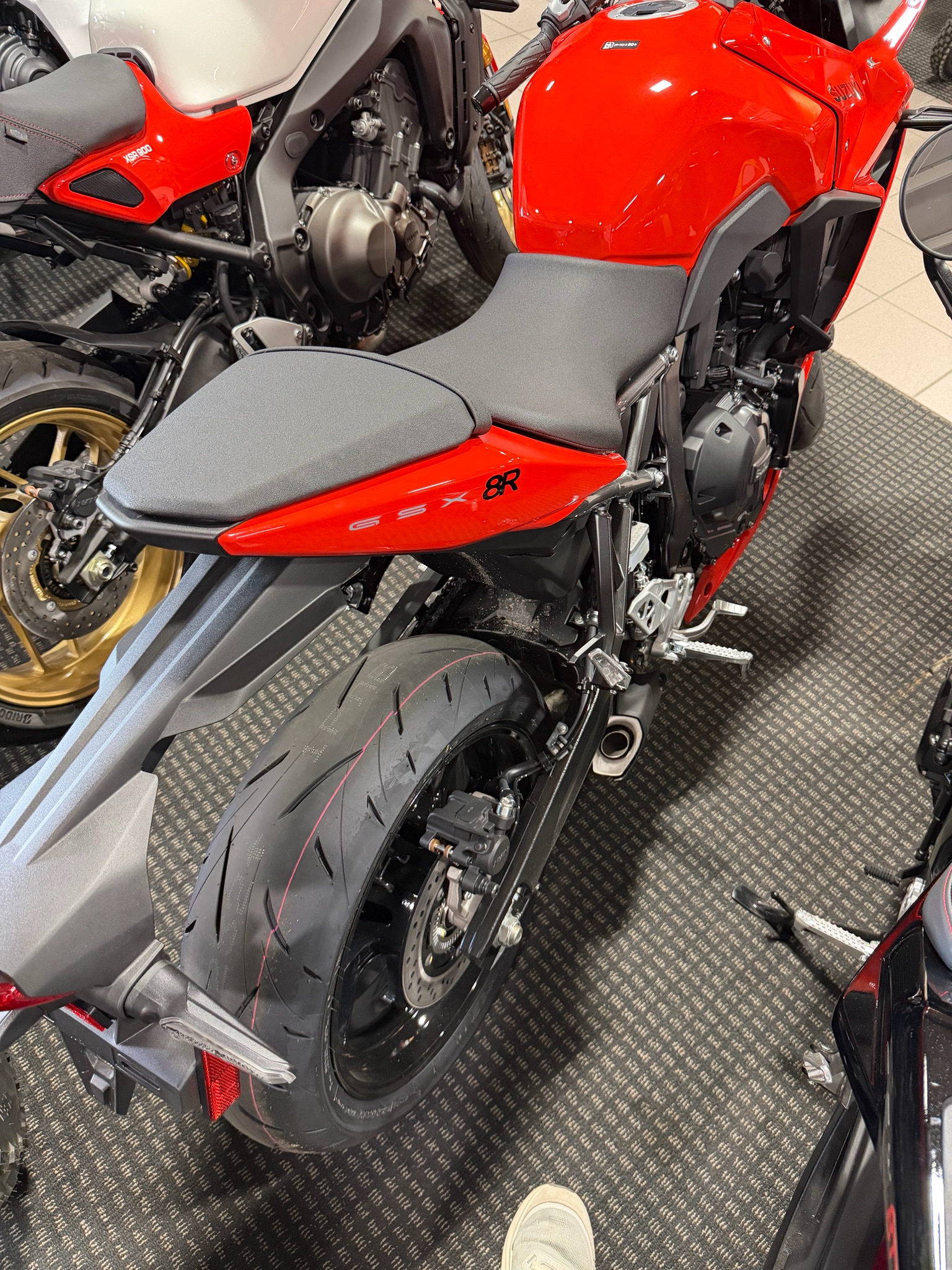 2026 Suzuki GSX-8R 3