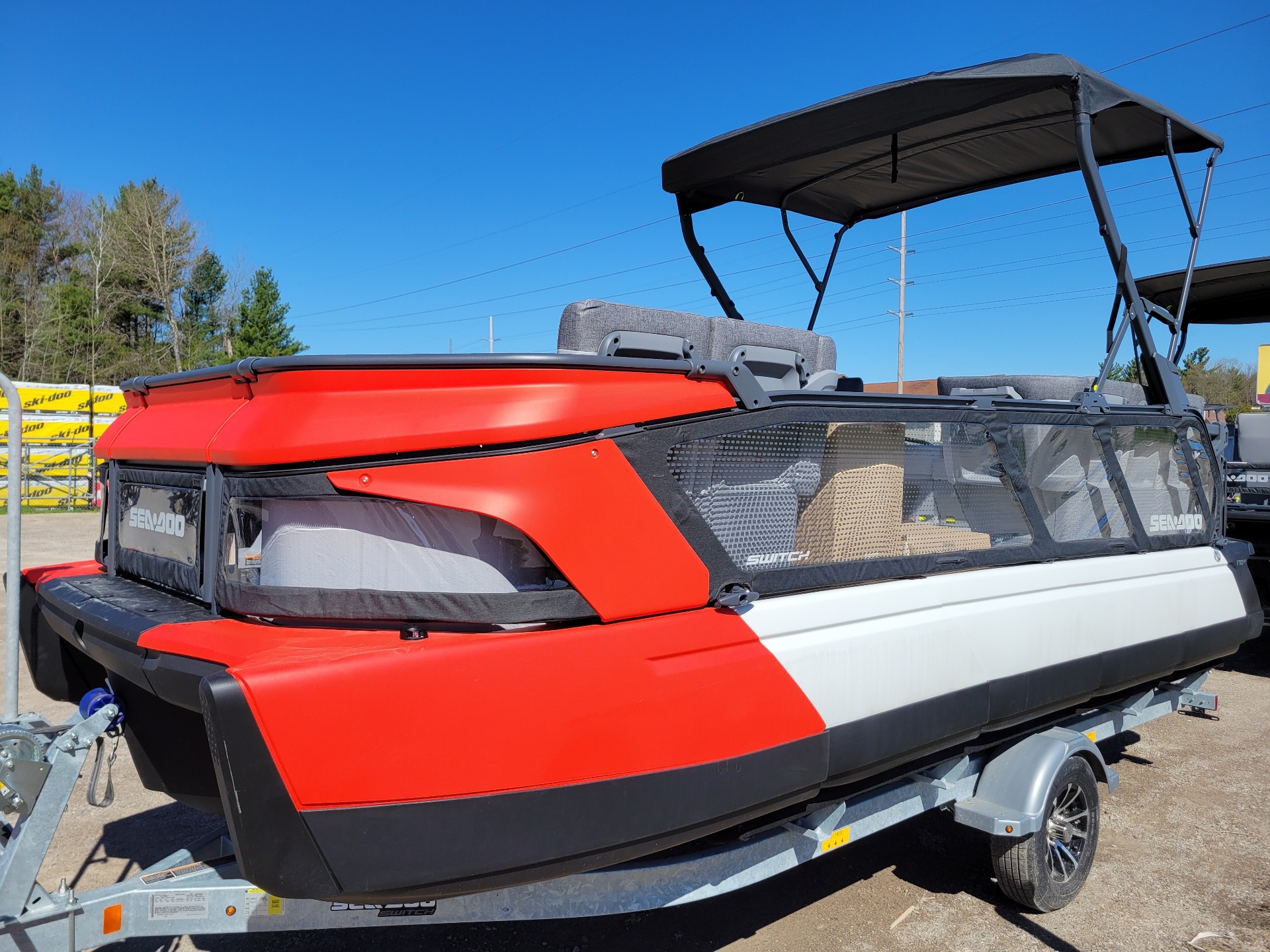 New 2023 Sea-Doo Switch Cruise 21 - 170 HP, Gaylord MI | Specs