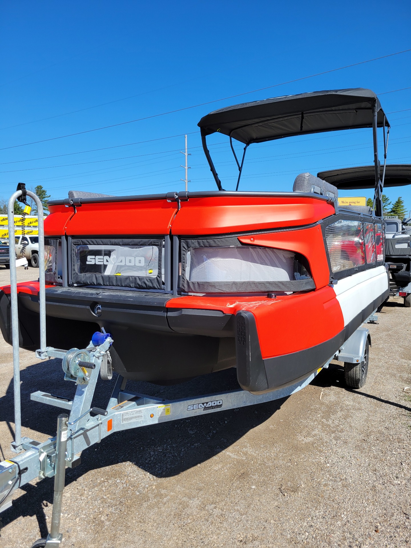 New 2023 Sea-Doo Switch Cruise 21 - 170 HP, Gaylord MI | Specs