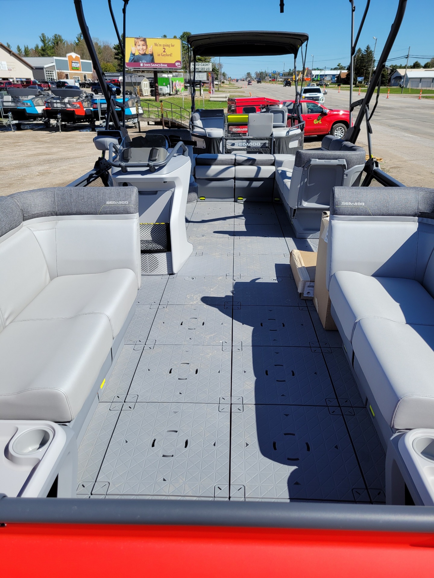 New 2023 Sea-Doo Switch Cruise 21 - 170 HP, Gaylord MI | Specs