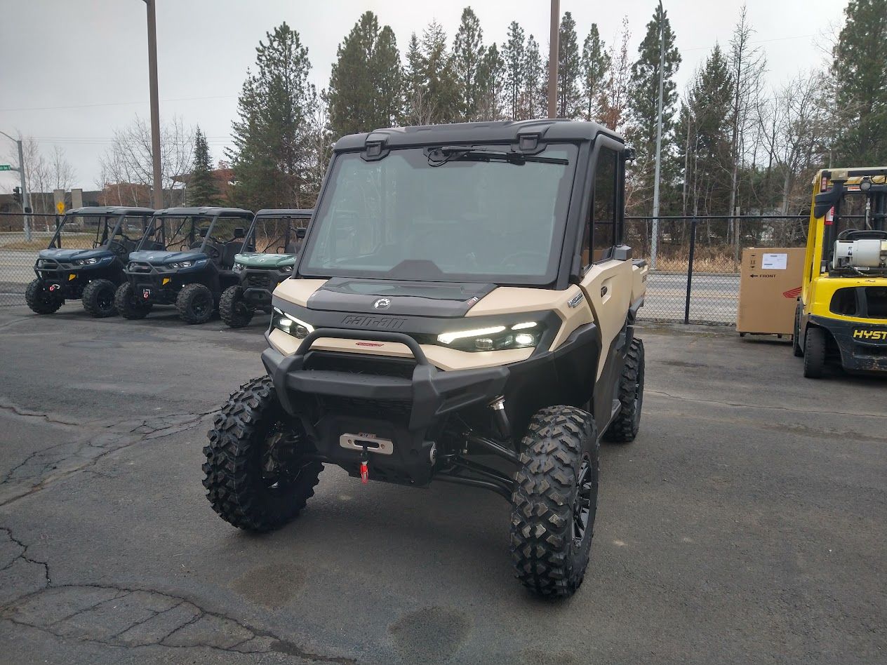 2026 Can-Am™ Defender Limited HD11 5