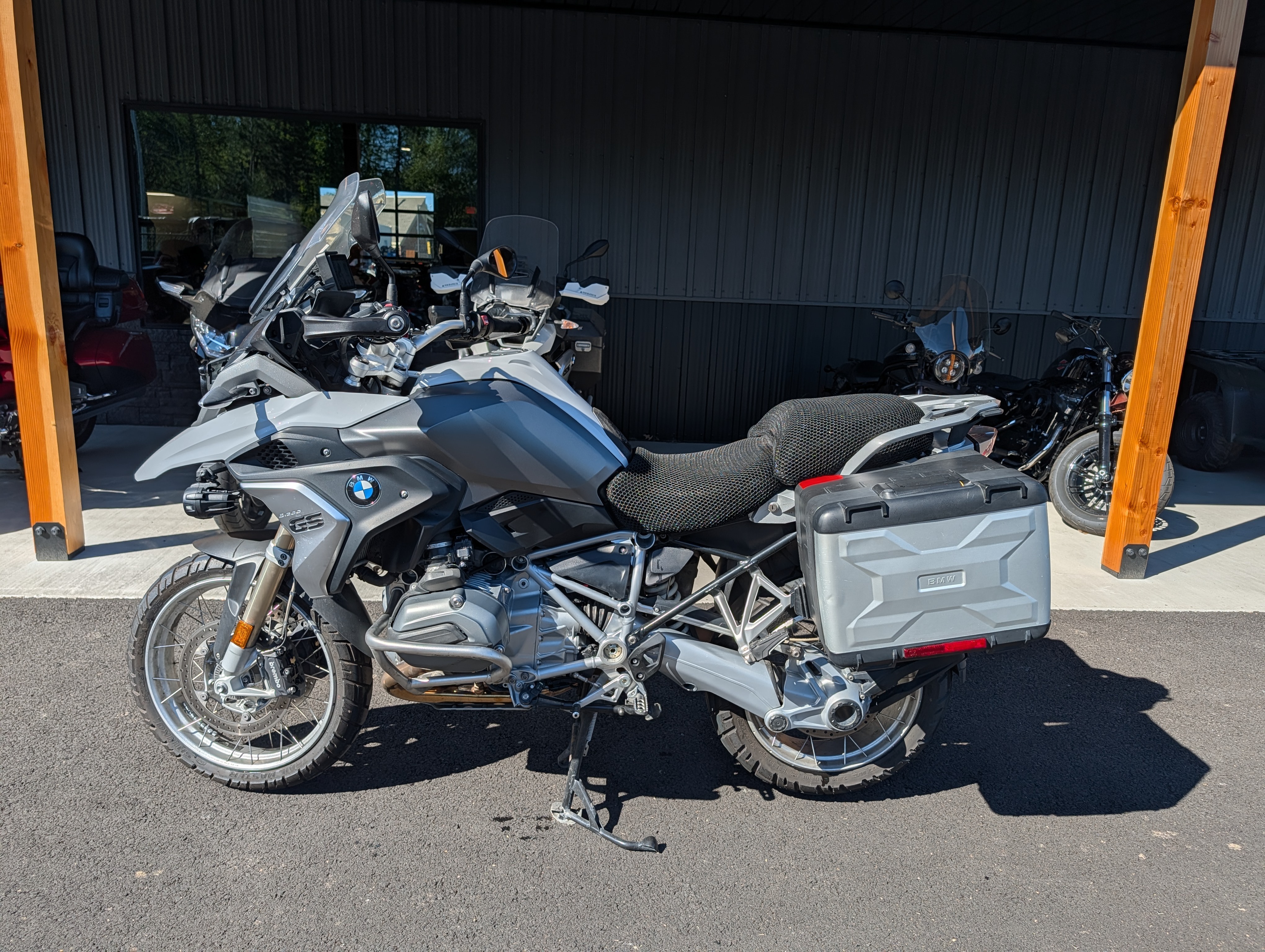 2018 BMW R