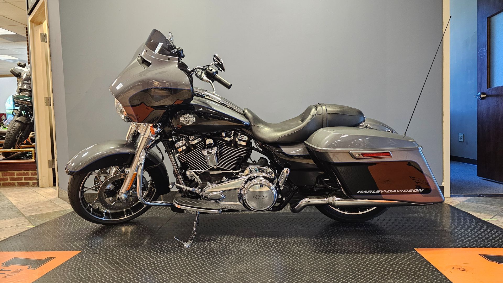 2021 Harley-Davidson Street Glide® Special in Burlington, North Carolina - Photo 8