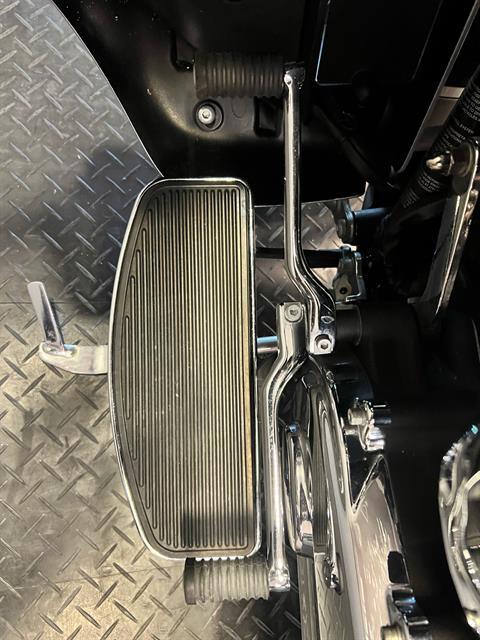 2019 Harley-Davidson Ultra Limited in Burlington, North Carolina - Photo 8