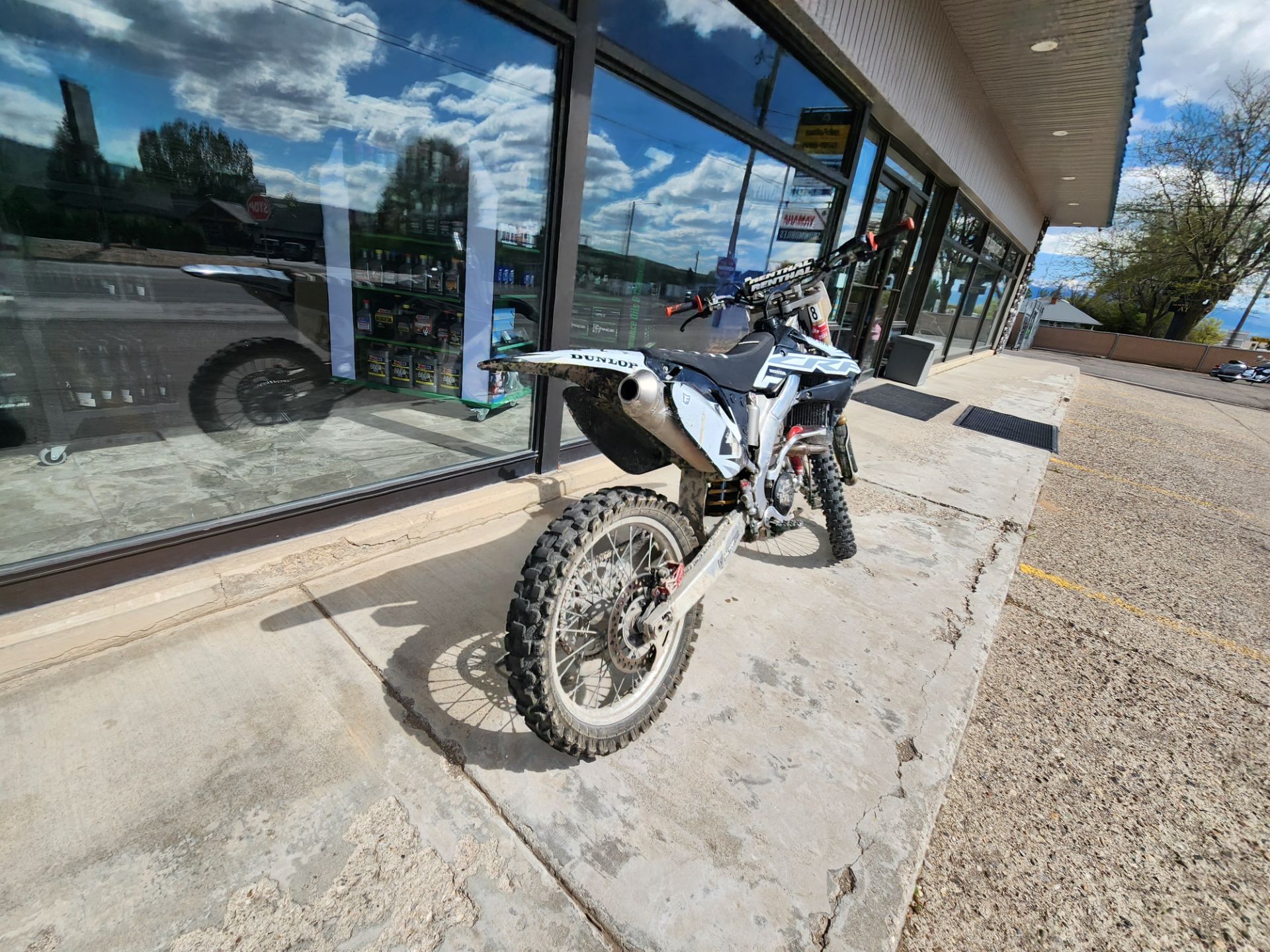 2005 HONDA CRF250R in Fairview, Utah - Photo 2
