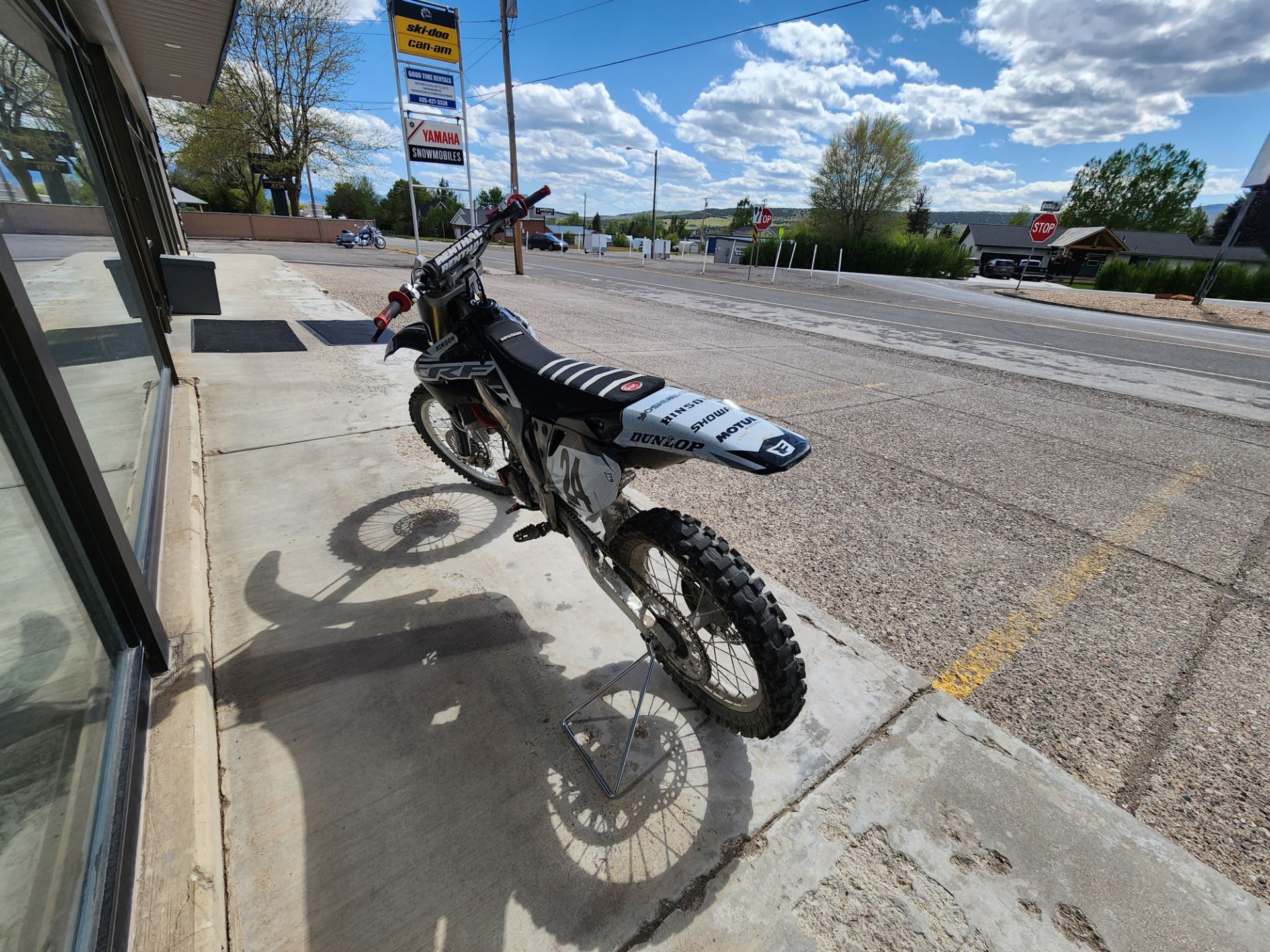2005 HONDA CRF250R in Fairview, Utah - Photo 3