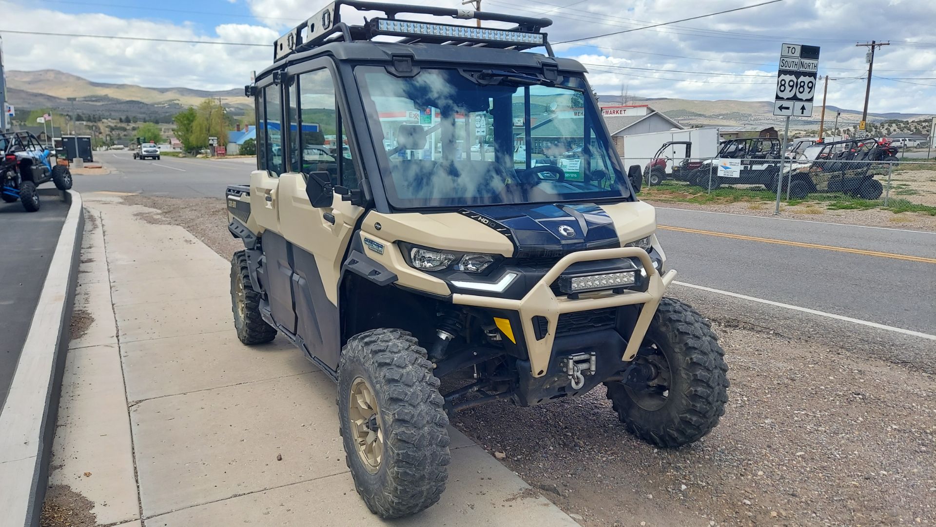 2023 Can-Am Defender MAX Limited in Fairview, Utah - Photo 6