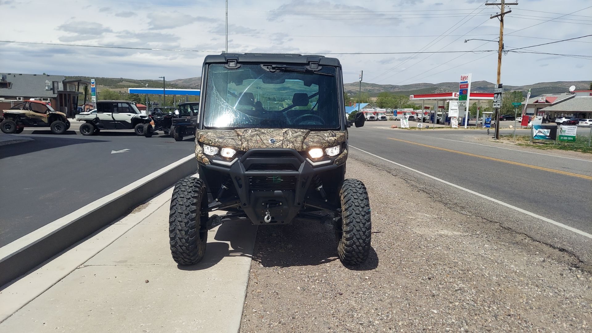 2023 Can-Am Defender MAX Limited in Fairview, Utah - Photo 4
