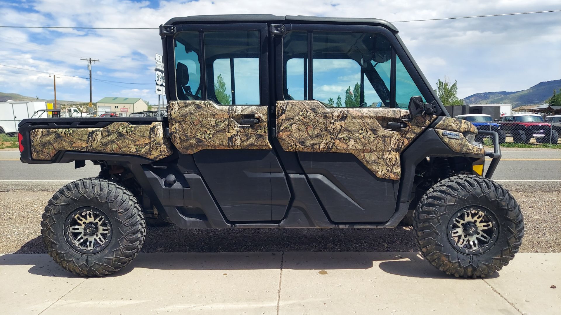 2023 Can-Am Defender MAX Limited in Fairview, Utah - Photo 7