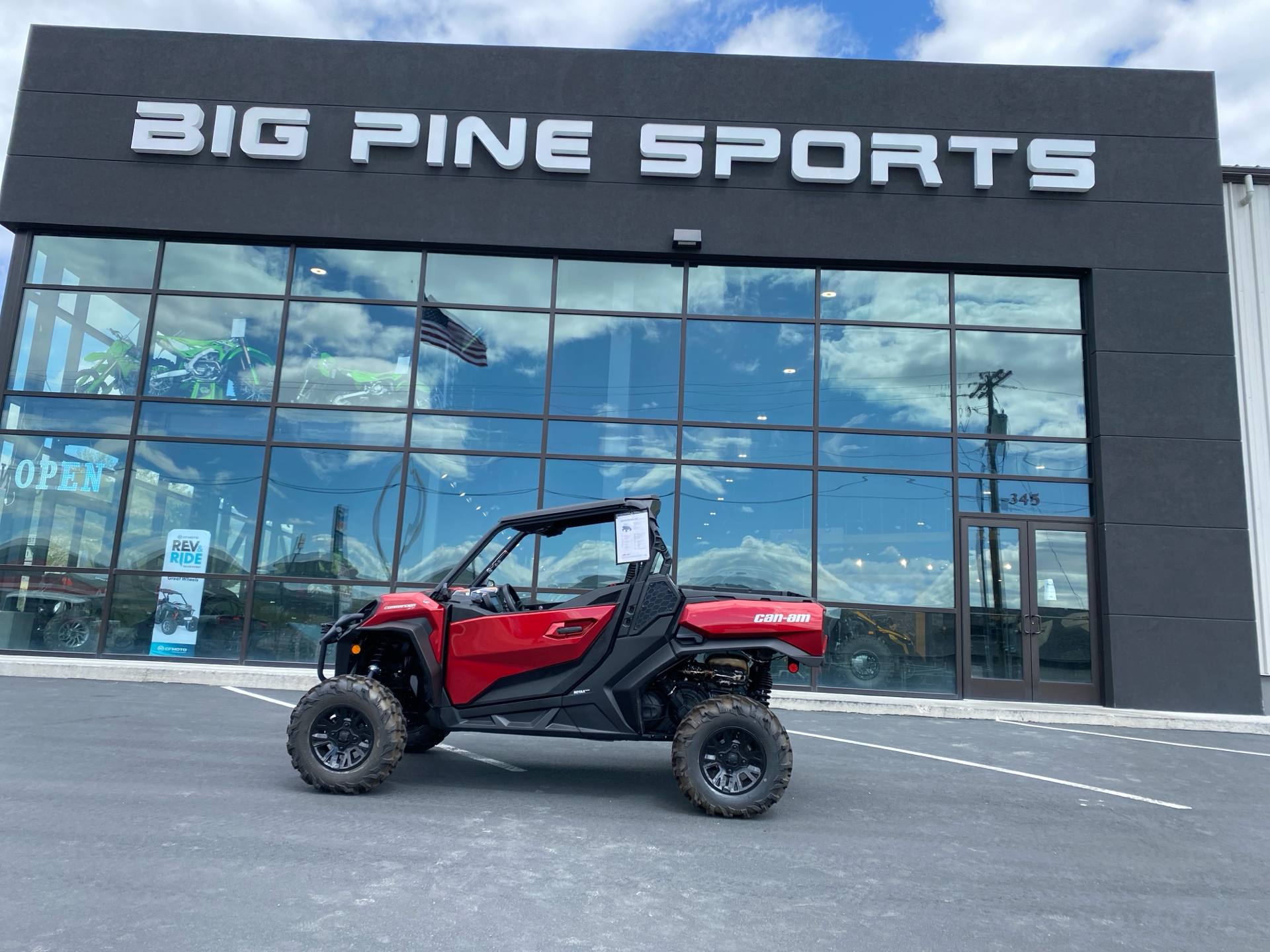 2024 Can-Am Commander XT 1000R in Fairview, Utah - Photo 1